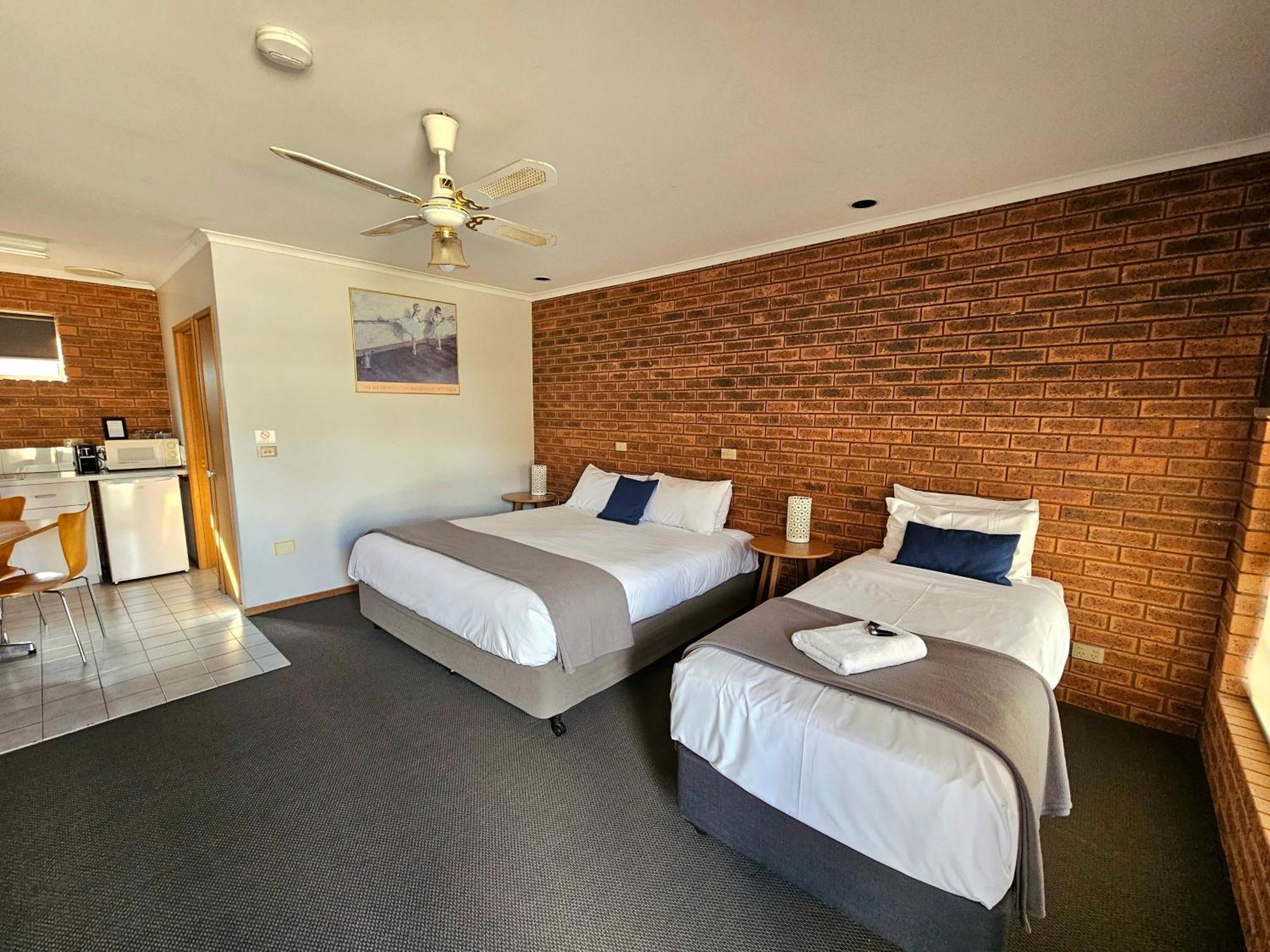 Bridge Motor Inn Tocumwal Kültér fotó
