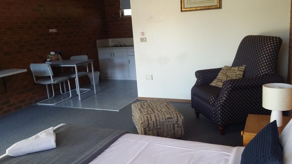 Bridge Motor Inn Tocumwal Kültér fotó