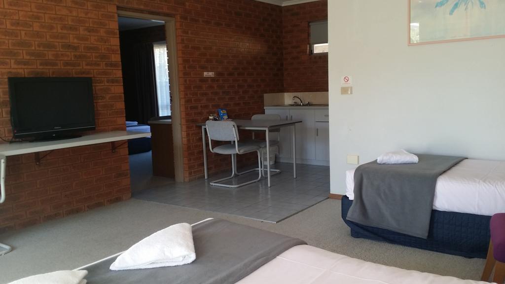 Bridge Motor Inn Tocumwal Kültér fotó